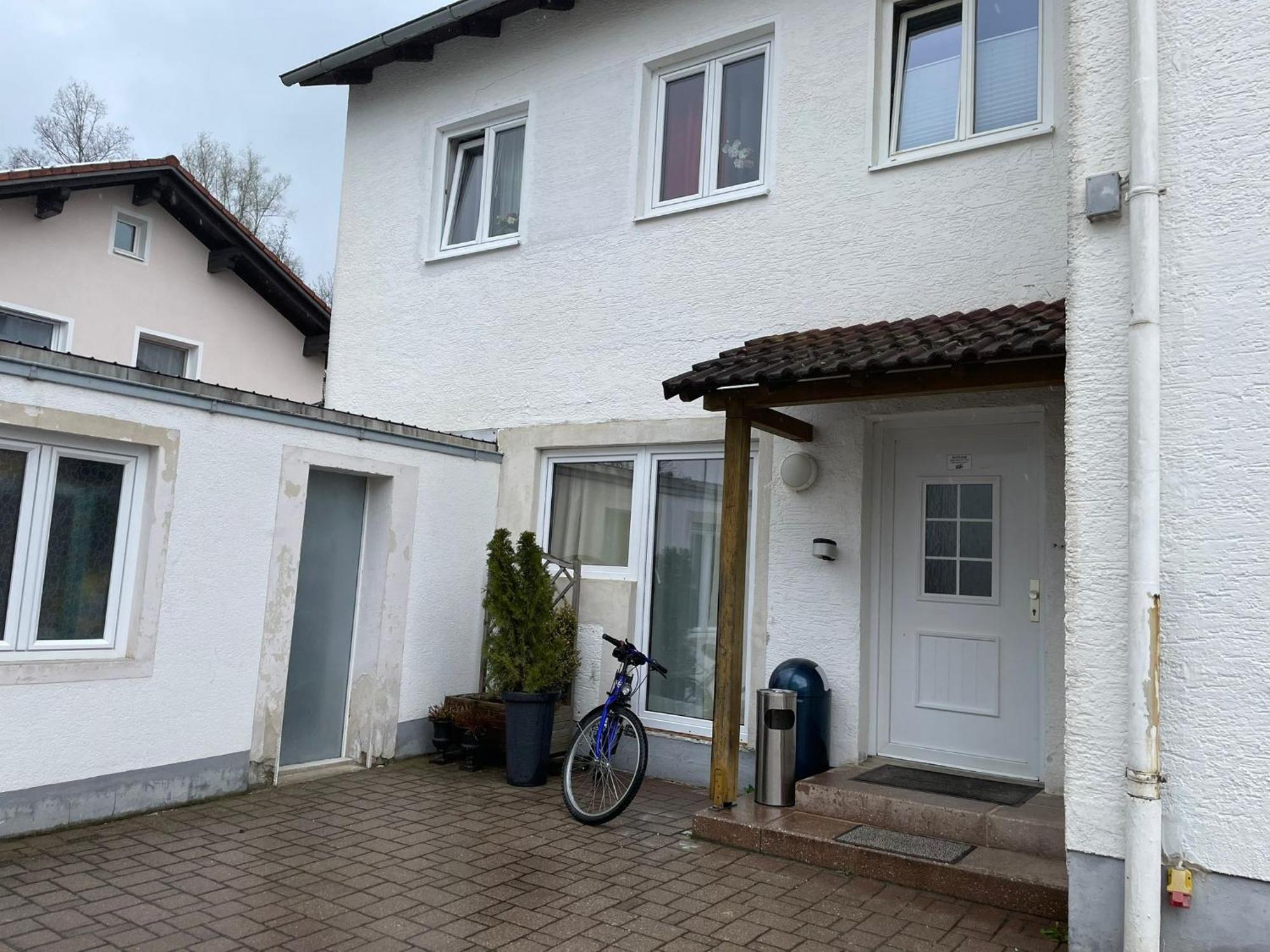 ZV-Scholtz Gästehaus Eisenfelden Winhoring Exterior foto